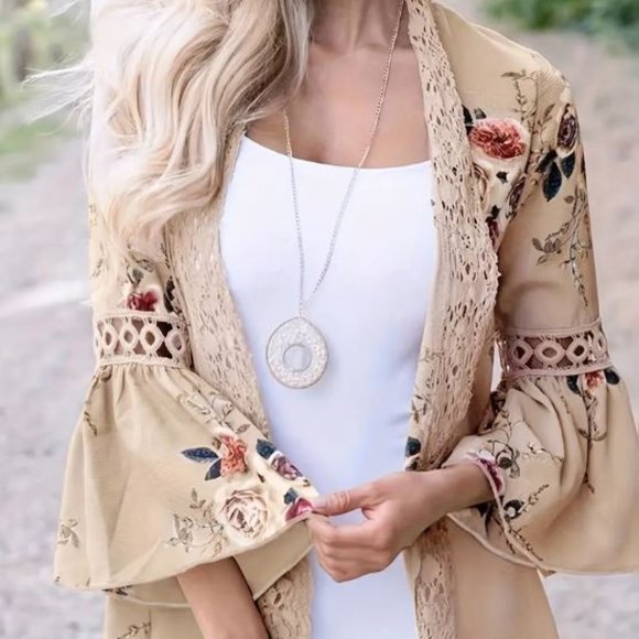 Plus Size Casual Coat, Women's Plus Floral Print Contrast Lace Bell Sleeve Open - Picture 1 of 4